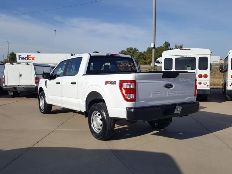 Ford F-150 XL SuperCrew 5.5-ft. Bed 4WD 2023