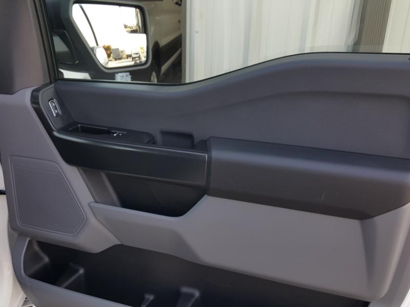 Ford F-150 XL SuperCrew 5.5-ft. Bed 4WD 2023