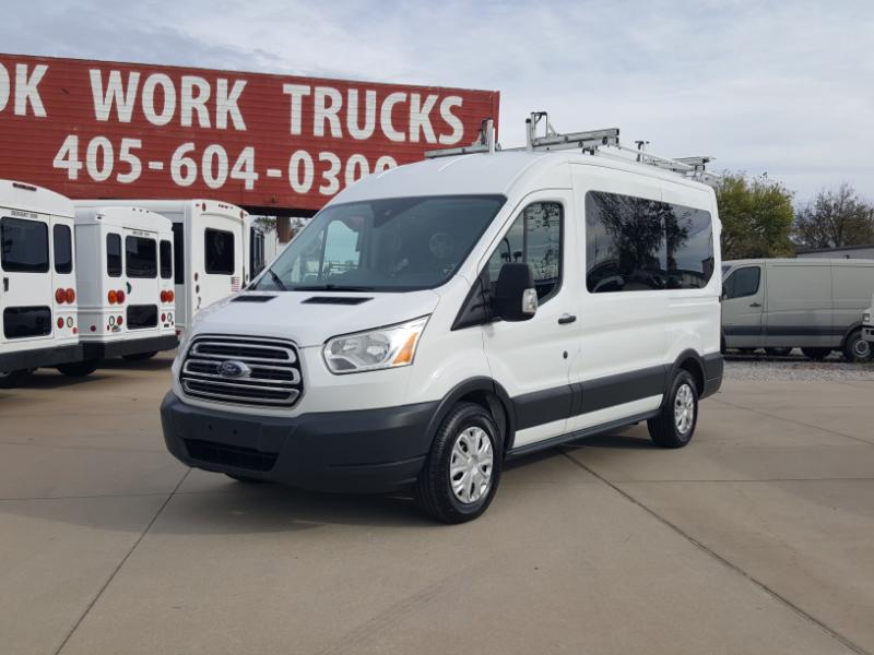2017 Ford Transit XLT photo 2