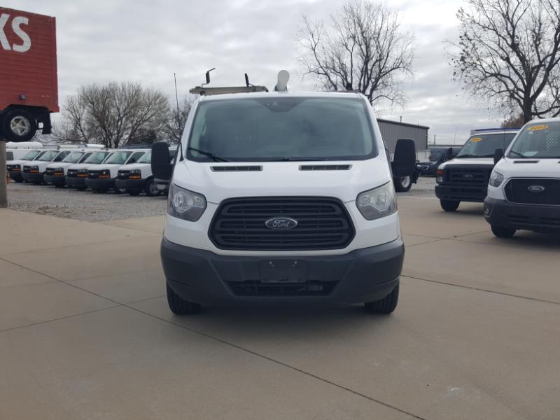 Ford Transit 150 Van Low Roof 60/40 Pass. 130-in. WB 2017