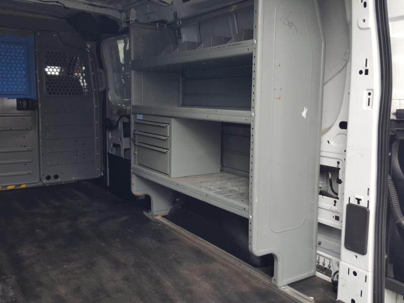 Ford Transit 150 Van Low Roof 60/40 Pass. 130-in. WB 2017