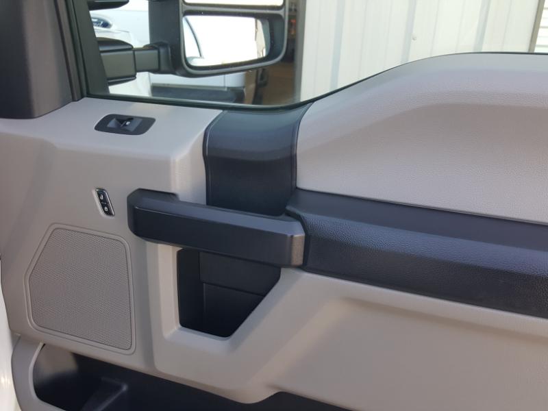 Ford F-250 SD XL Crew Cab Long Bed 2WD 2021