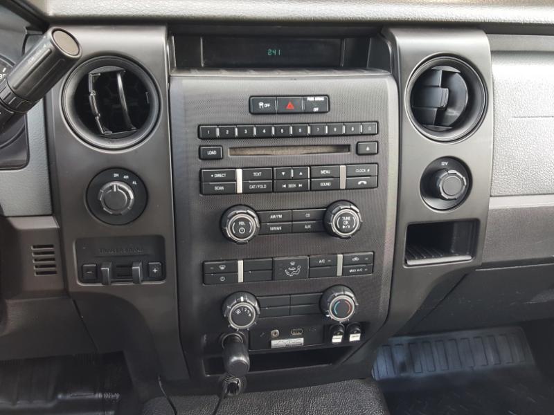 Ford F-150 XL SuperCab 8-ft. Bed 4WD 2014