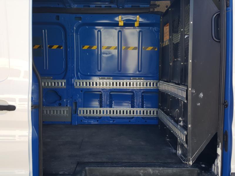 Ford Transit 250 Van Med. Roof w/Sliding Pass. 148-in. WB 2018