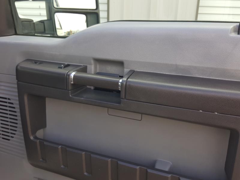 Ford F-250 SD XL SuperCab Long Bed 4WD 2015