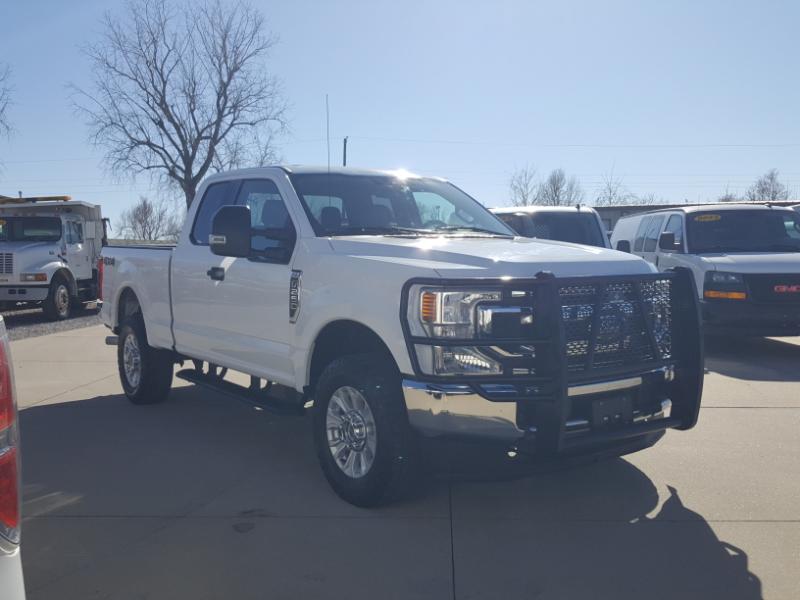 Ford F-250 SD XLT SuperCab 4WD 2020