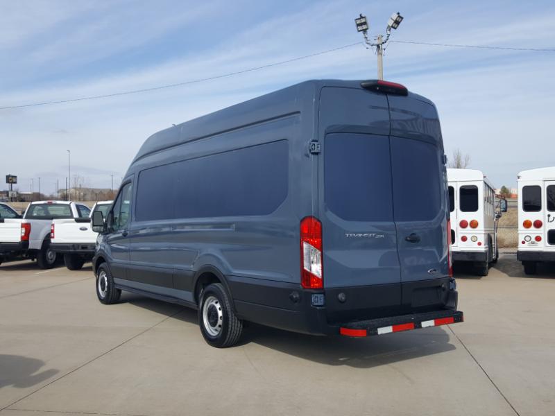 Ford Transit 250 Van High Roof w/Sliding Pass. 148-in. WB EL 2019