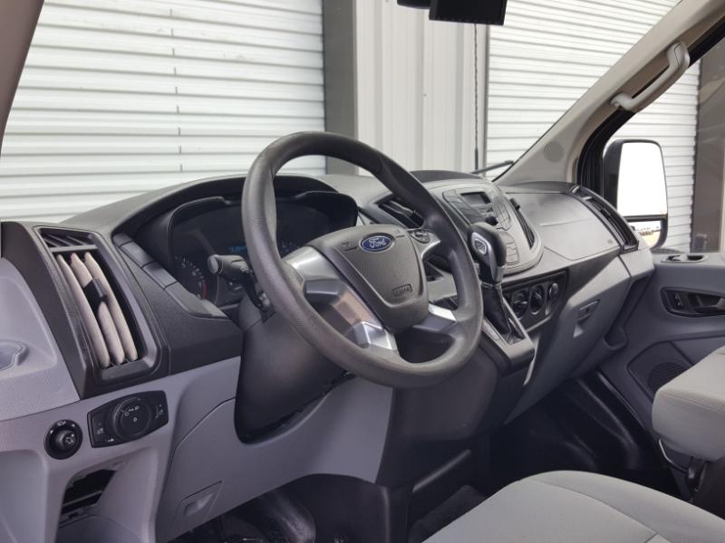 Ford Transit 250 Van High Roof w/Sliding Pass. 148-in. WB EL 2019