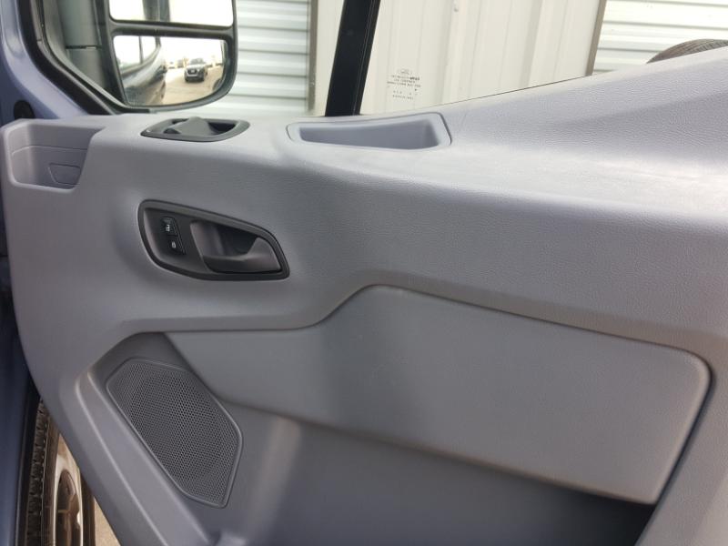 Ford Transit 250 Van High Roof w/Sliding Pass. 148-in. WB EL 2019