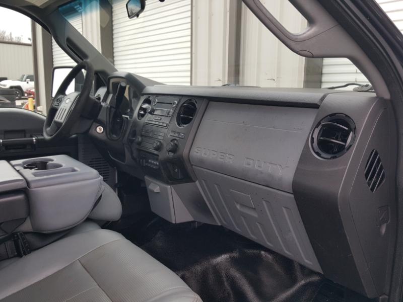 Ford F-350 SD XL DRW 2WD 2012