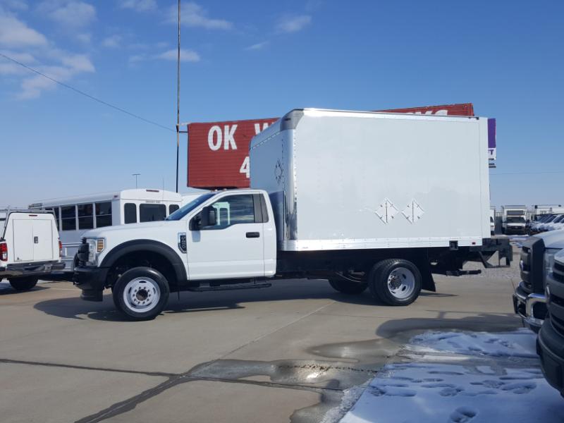 Ford F-450 SD Regular Cab DRW 2WD 2019