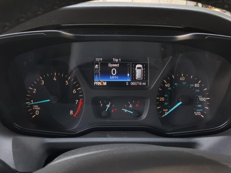 Ford Transit 150 Wagon Med. Roof XLT w/Sliding Pass. 130-in. WB 2017