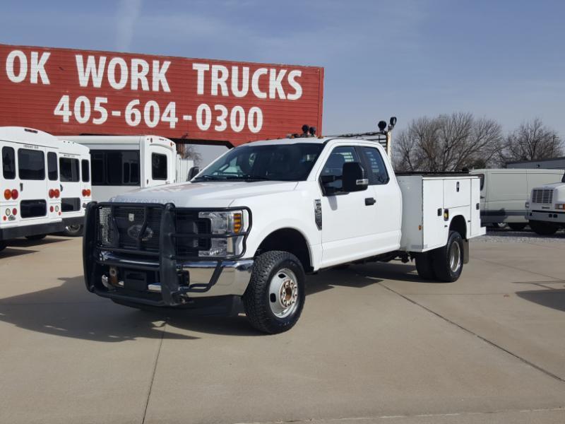 Ford F-350 SD XL SuperCab Long Bed DRW 4WD 2018