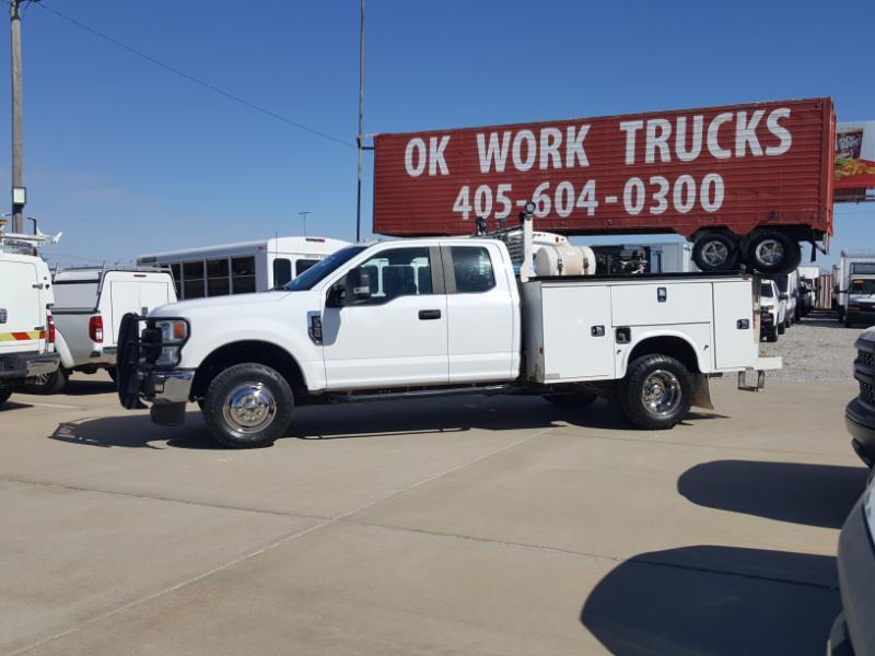 Ford F-350 SD XL SuperCab Long Bed DRW 4WD 2022