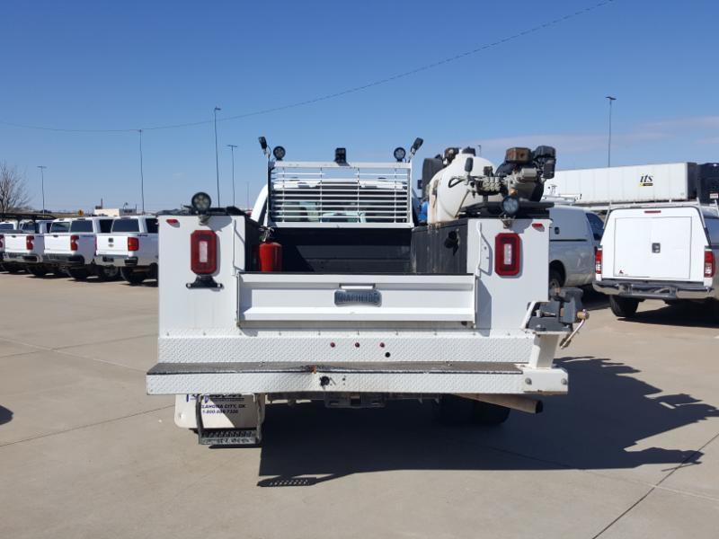 Ford F-350 SD XL SuperCab Long Bed DRW 4WD 2022