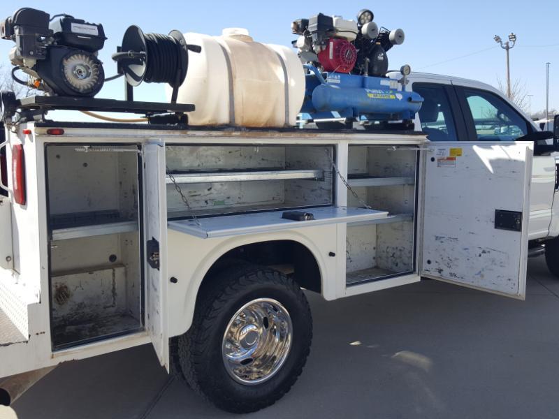 Ford F-350 SD XL SuperCab Long Bed DRW 4WD 2022