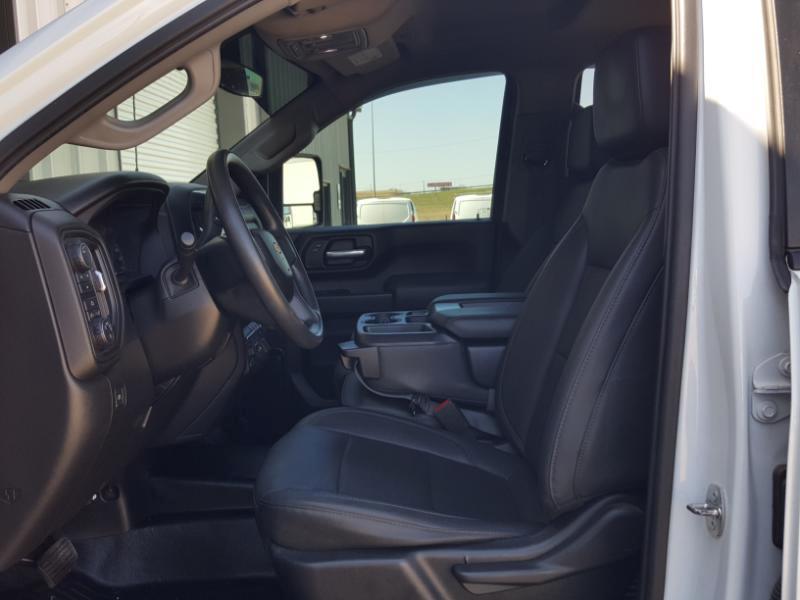 Chevrolet Silverado 2500HD Work Truck Crew Cab Long Box 4WD 2023