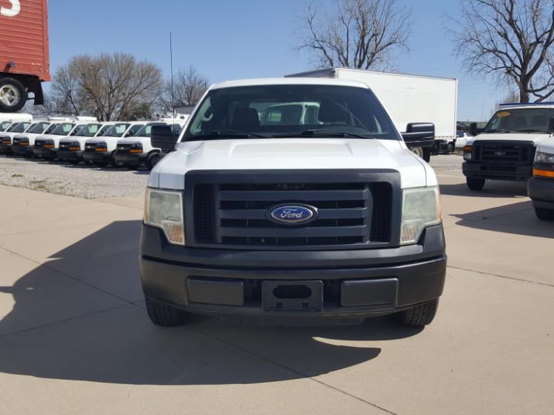 Ford F-150 XL 8-ft. Bed 2WD 2010