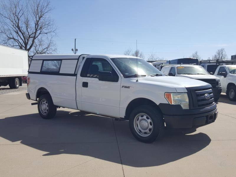Ford F-150 XL 8-ft. Bed 2WD 2010
