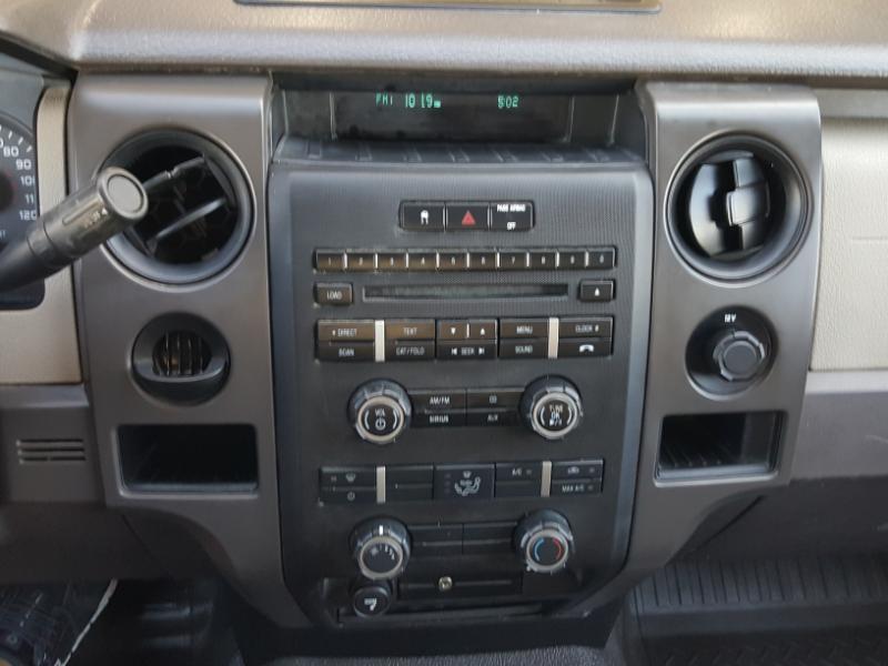 Ford F-150 XL 8-ft. Bed 2WD 2010