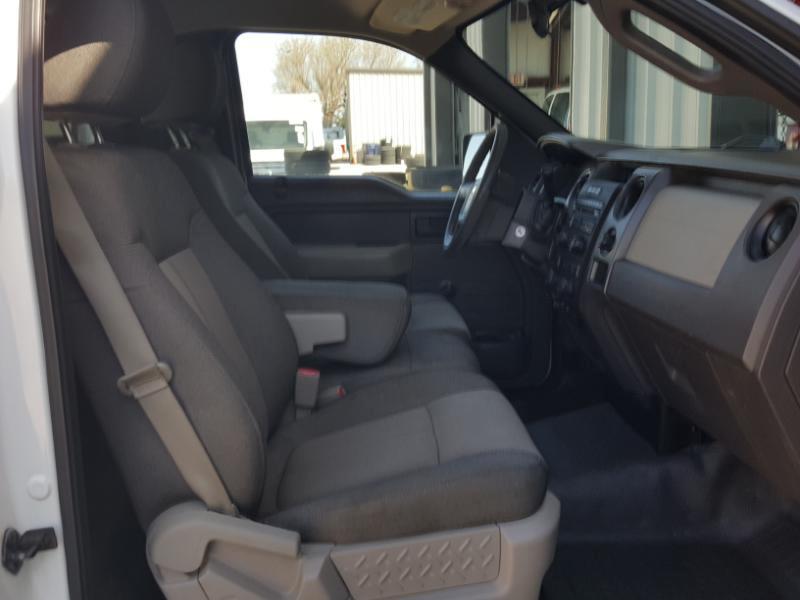 Ford F-150 XL 8-ft. Bed 2WD 2010