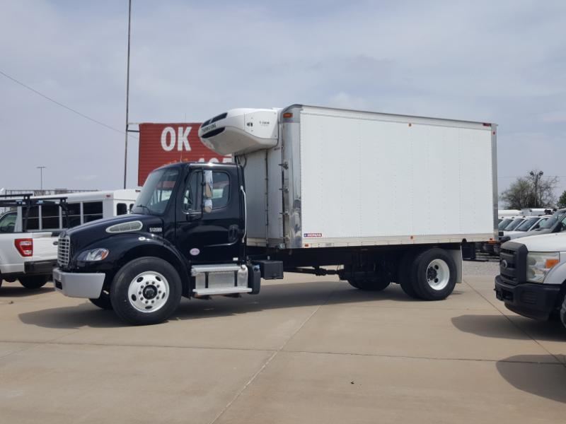 Freightliner M2  2022