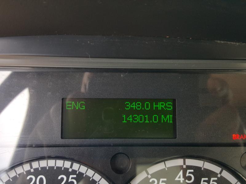 Freightliner M2  2022