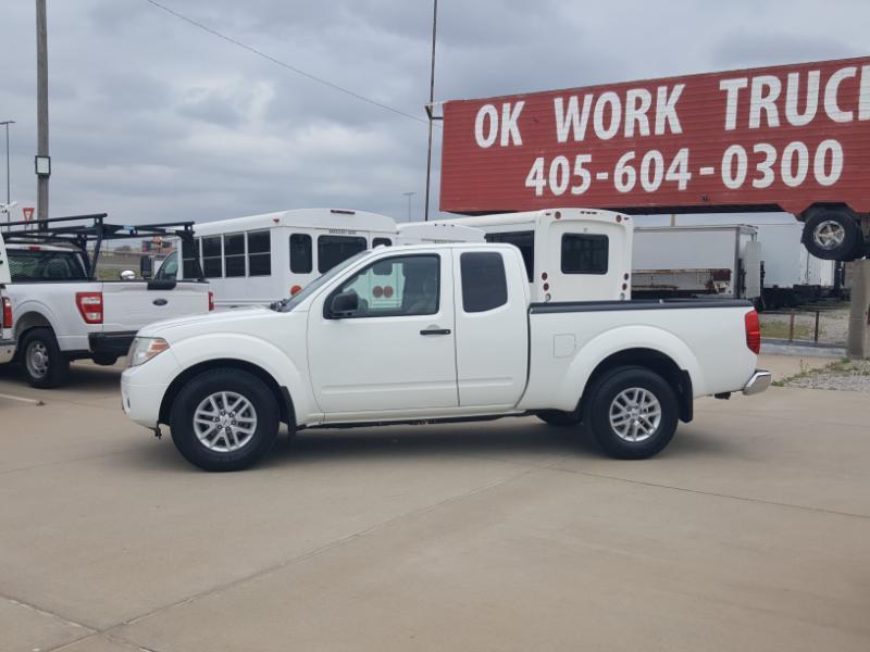 Nissan Frontier SV King Cab 5AT 4WD 2016