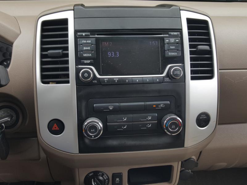 Nissan Frontier SV King Cab 5AT 4WD 2016