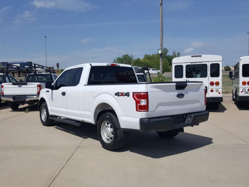 Ford F-150 XL SuperCab 6.5-ft. Bed 4WD 2020