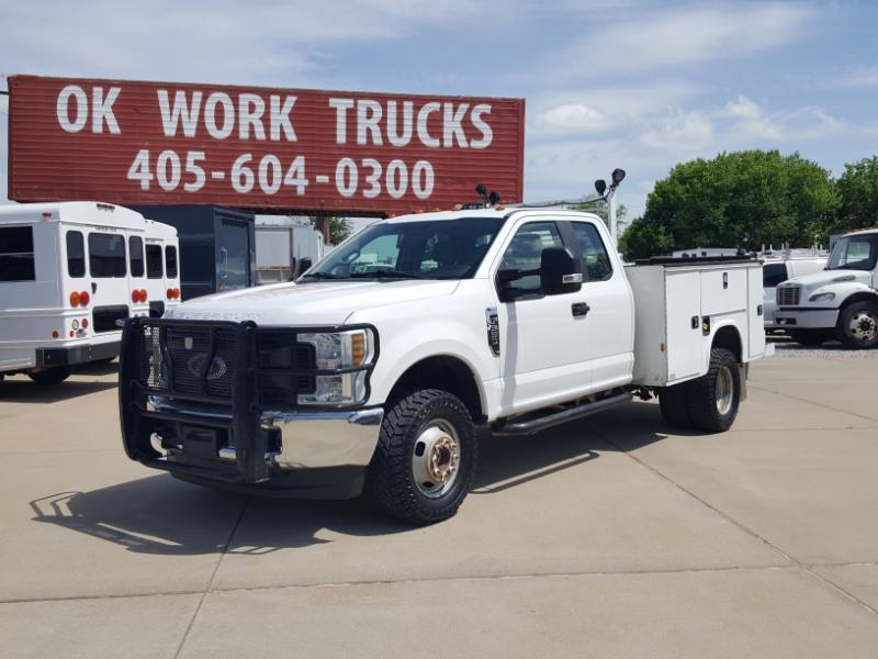 Ford F-350 SD XL SuperCab Long Bed DRW 4WD 2019