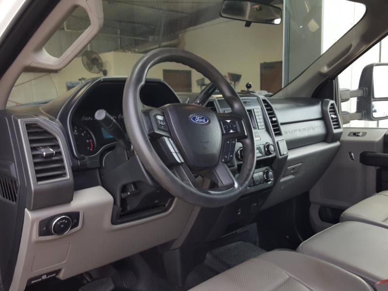 Ford F-350 SD XL SuperCab Long Bed DRW 4WD 2019