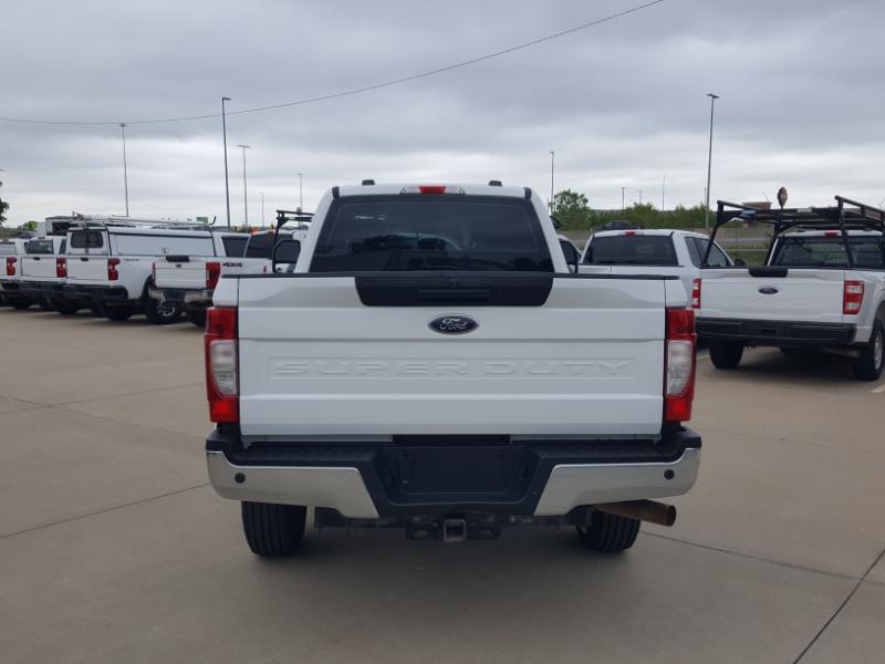 Ford F-250 SD XL SuperCab Long Bed 4WD 2022