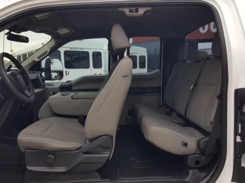 Ford F-250 SD XL SuperCab Long Bed 4WD 2022