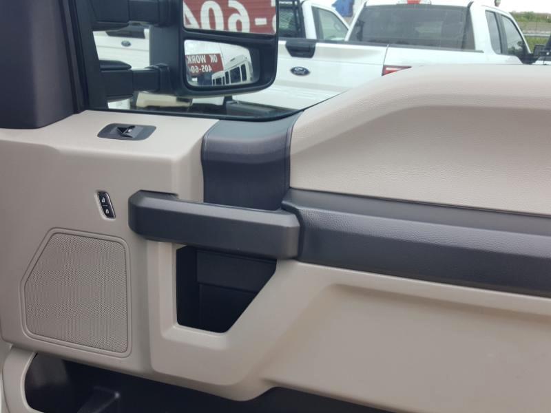 Ford F-250 SD XL SuperCab Long Bed 4WD 2022