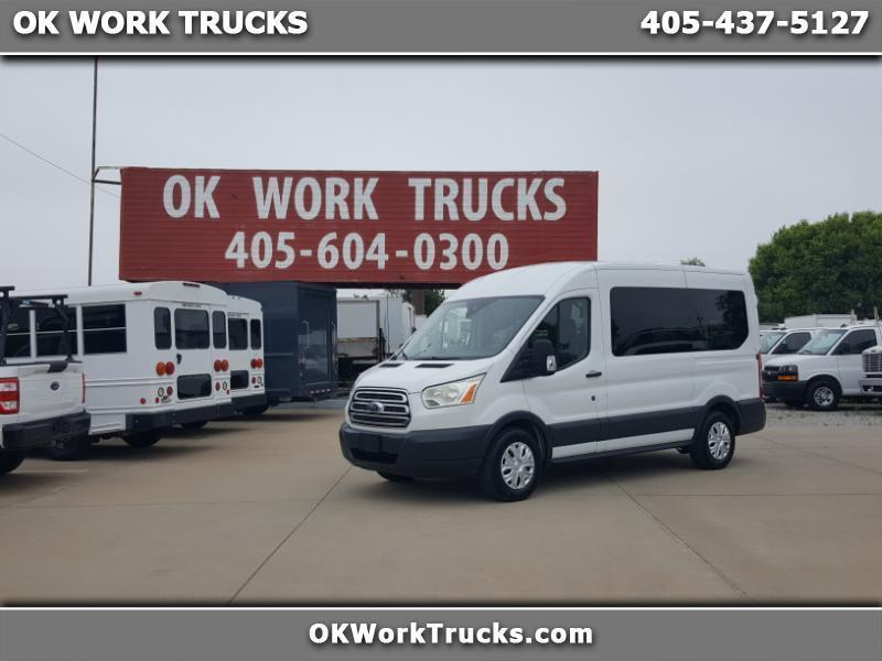Ford Transit 150 Wagon Med. Roof XLT w/Sliding Pass. 130-in. WB 2018
