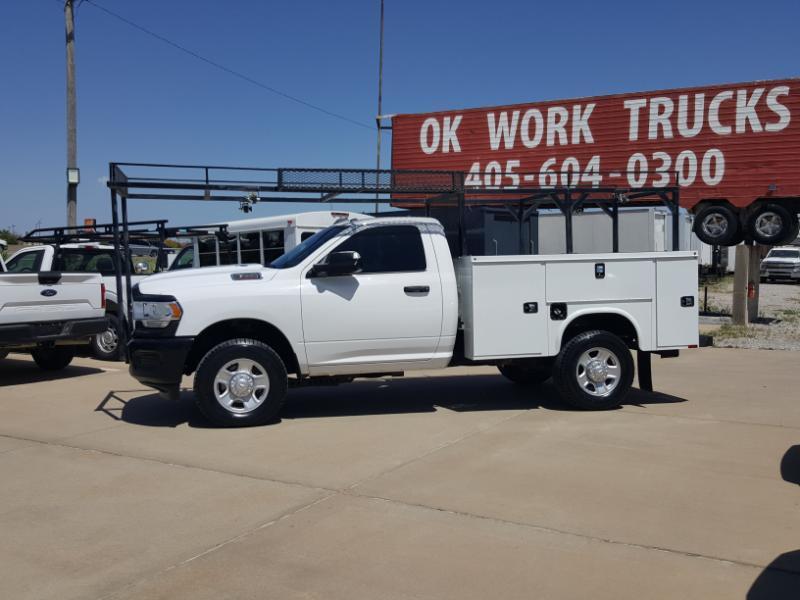 RAM 3500 ST 4WD 2022