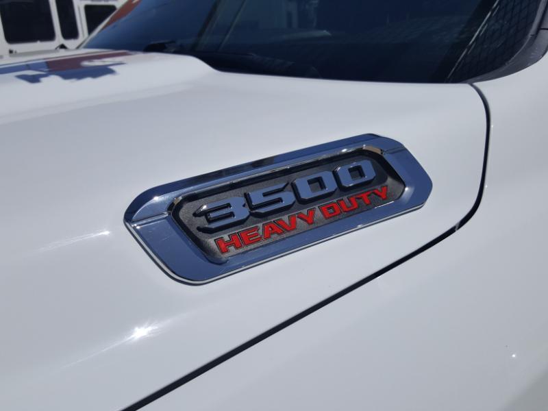 RAM 3500 ST 4WD 2022