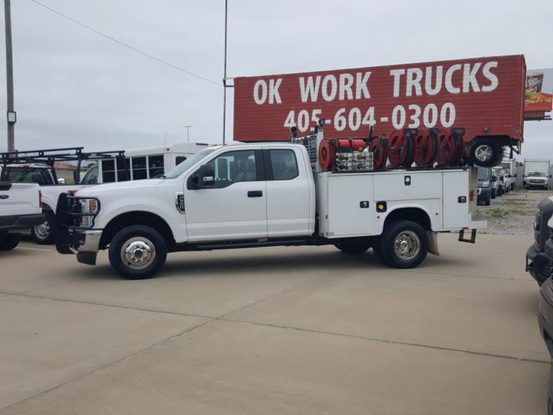 Ford F-350 SD XL SuperCab Long Bed DRW 4WD 2018