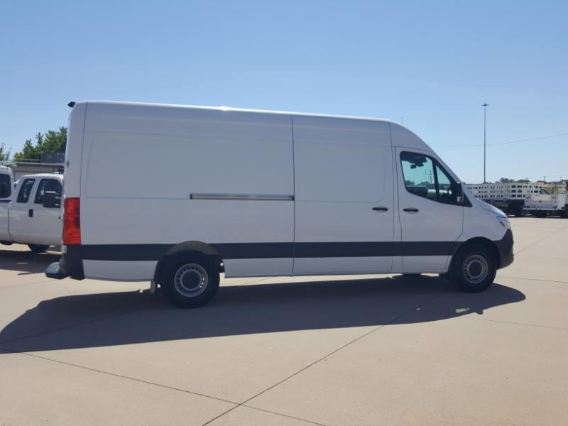 Mercedes-Benz Sprinter 2500 170-in. WB 2021