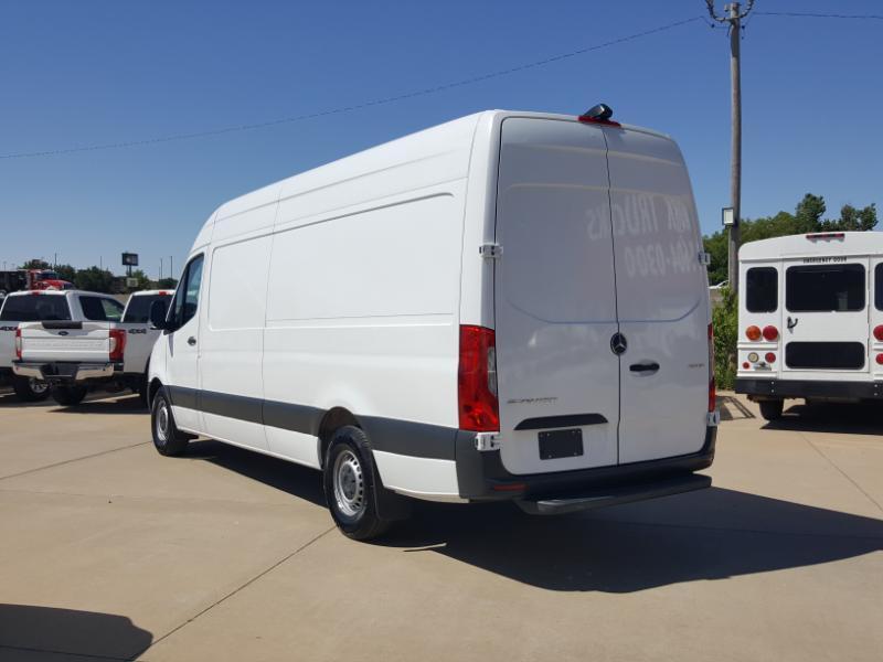 Mercedes-Benz Sprinter 2500 170-in. WB 2021