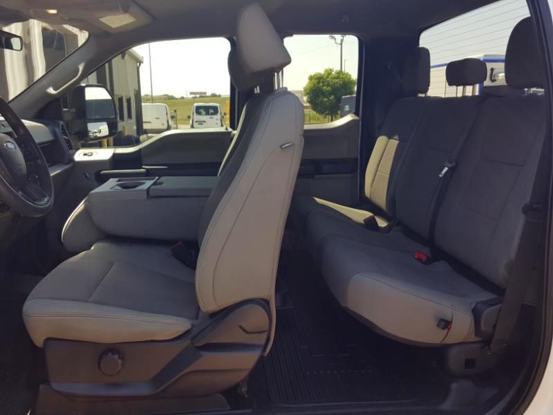 Ford F-250 SD XL SuperCab 4WD 2022