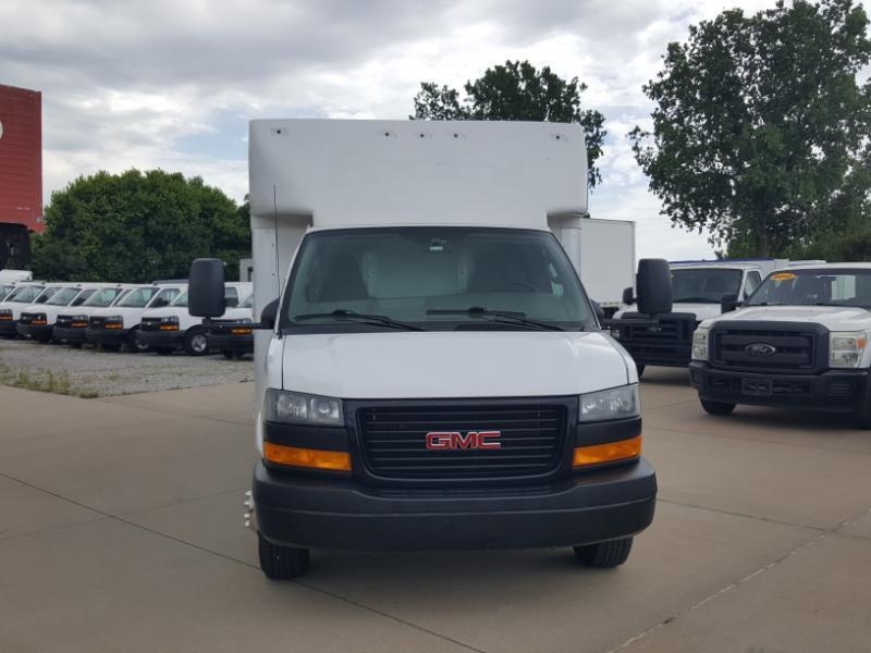 GMC Savana G3500 159 in. 2018