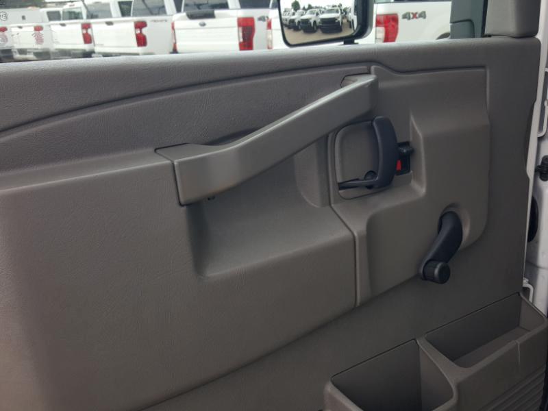 GMC Savana G3500 159 in. 2018