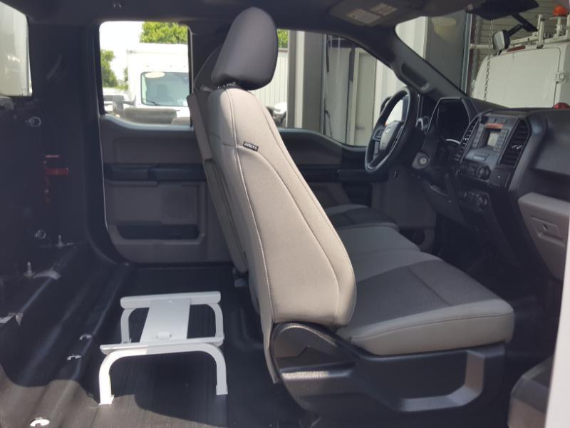 Ford F-150 XL SuperCab 2WD 2019