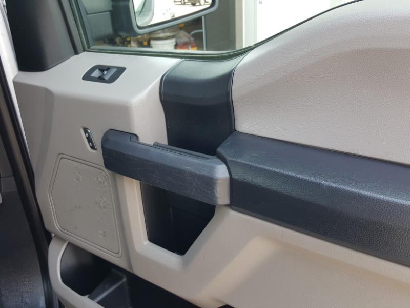 Ford F-150 XL SuperCab 2WD 2019