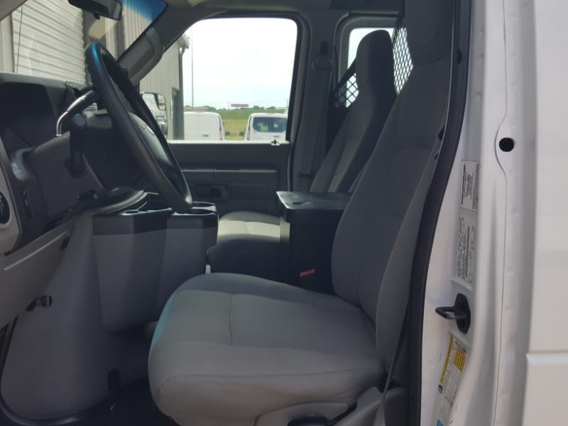 Ford Econoline E-150 2014