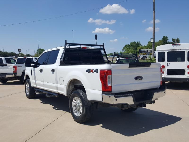 Ford F-250 SD XLT Crew Cab 4WD 2019