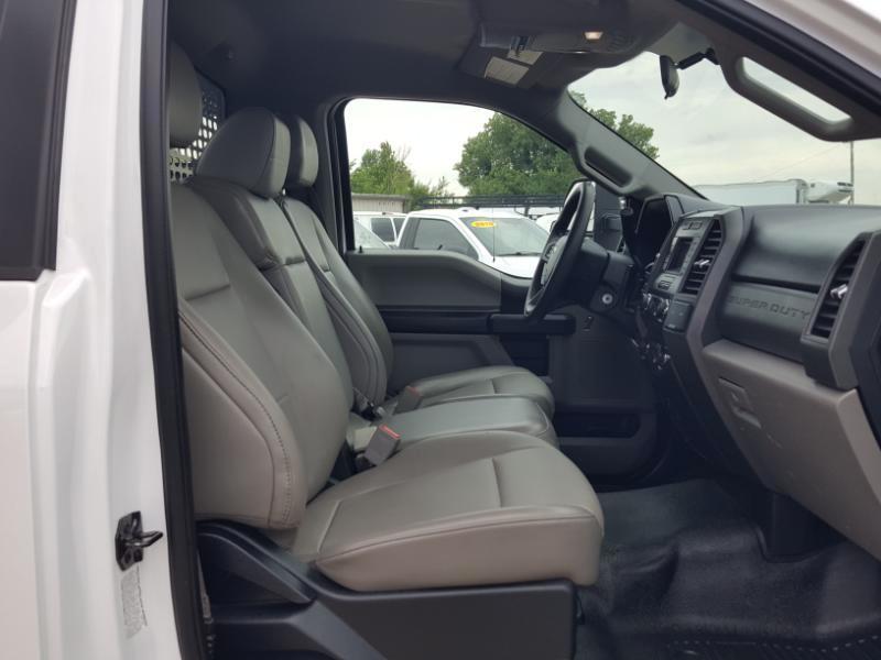 Ford F-450 SD Regular Cab DRW 2WD 2019