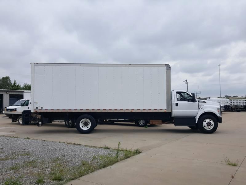 Ford F-650 Regular Cab 2WD DRW 2016